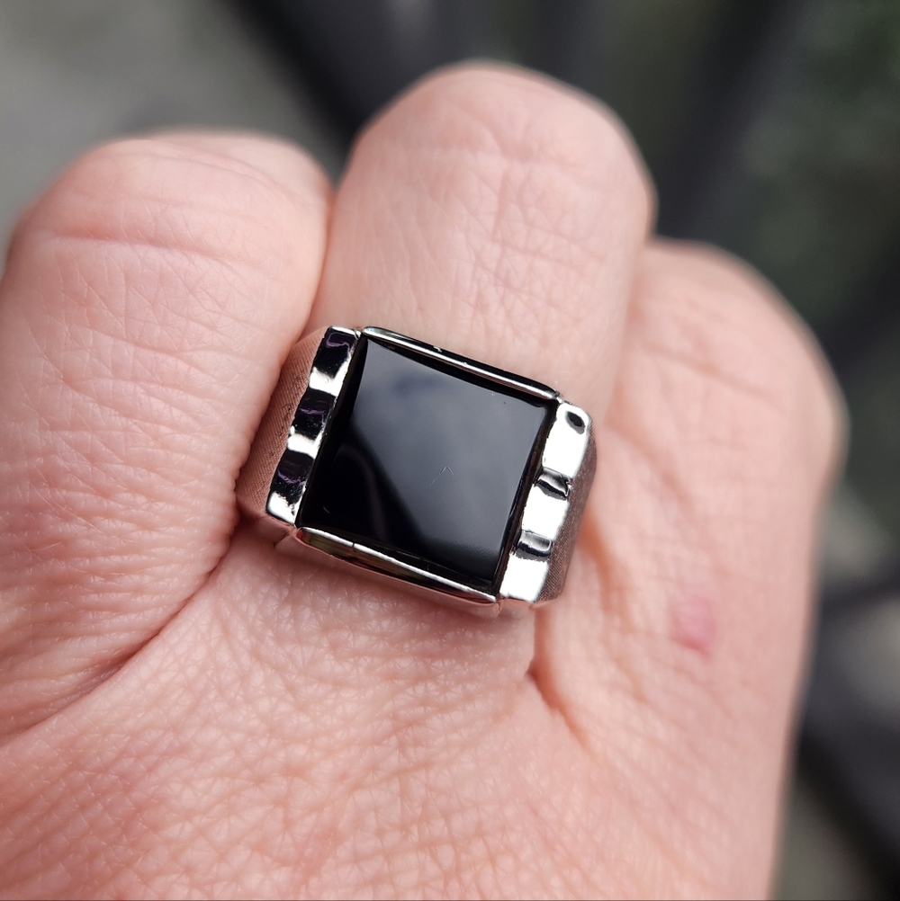 Handmade Sterling Silver 925 Square Onyx Ring Size 8